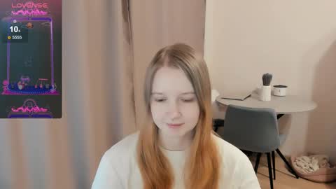 Snapshot of alisha_ley chatting on 02-25-25, 05:04 Alya online show from 02-25-25, 05:04