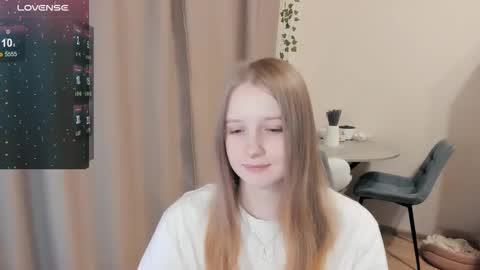 Snapshot of alisha_ley chatting on 11-16-25, 10:04 Alya online show from 11-16-25, 10:04