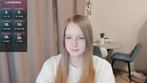 Snapshot of alisha_ley chatting on 11-18-25, 06:07 Alya online show from 11-18-25, 06:07