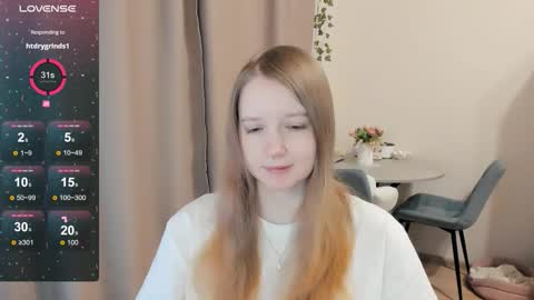 Snapshot of alisha_ley chatting on 11-27-25, 06:48 Alya online show from 11-27-25, 06:48