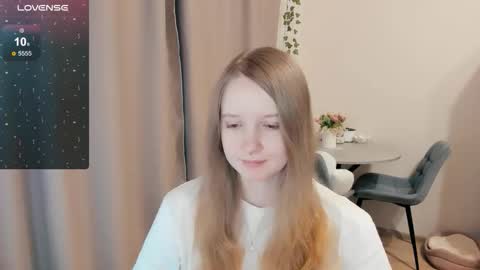 Snapshot of alisha_ley chatting on 11-30-25, 06:50 Alya online show from 11-30-25, 06:50