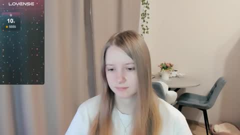 Snapshot of alisha_ley chatting on 12-02-25, 08:30 Alya online show from 12-02-25, 08:30