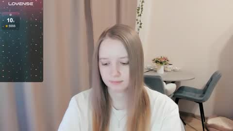 Snapshot of alisha_ley chatting on 01-08-26, 10:06 Alya online show from 01-08-26, 10:06