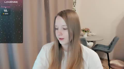 Snapshot of alisha_ley chatting on 01-11-26, 11:37 Alya online show from 01-11-26, 11:37