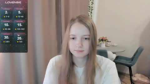Snapshot of alisha_ley chatting on 06-09-26, 12:17 Alya online show from 06-09-26, 12:17