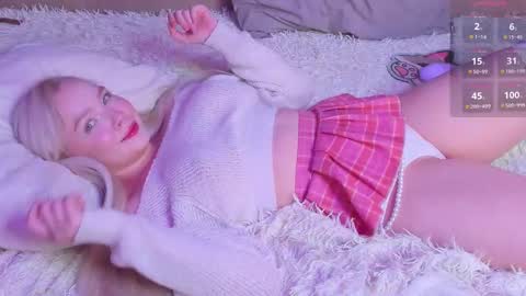 Snapshot of alishaboomboom chatting on 10-16-25, 10:05 Alisha online show from 10-16-25, 10:05