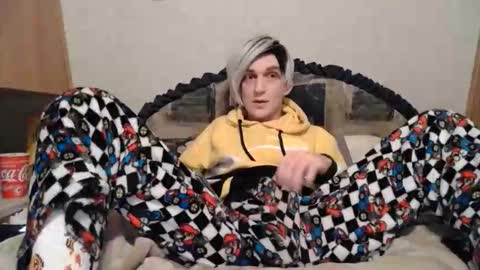 Alisha online show from 12-18-25, 05:46