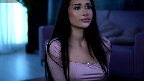 Alishaskye online show from 01-18-26, 04:16