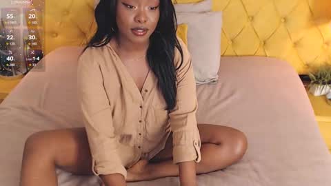 Luna online show from 03-10-26, 08:14