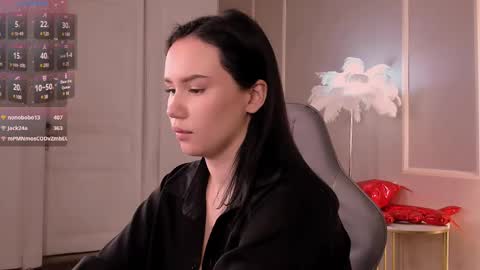 Snapshot of alisia_mars chatting on 02-09-25, 08:44 Alisia online show from 02-09-25, 08:44