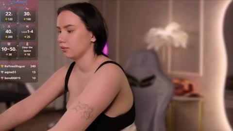 Snapshot of alisia_mars chatting on 02-21-25, 10:17 Alisia online show from 02-21-25, 10:17