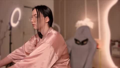 Snapshot of alisia_mars chatting on 02-22-25, 05:34 Alisia online show from 02-22-25, 05:34