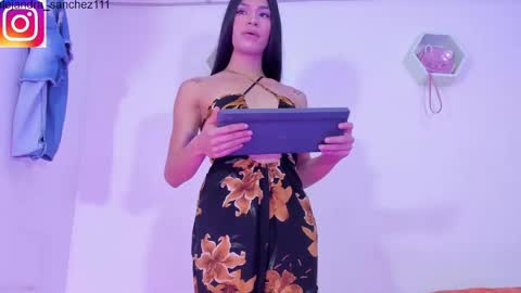 Alisia online show from 02-13-25, 12:46