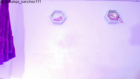 Alisia online show from 02-26-25, 03:19