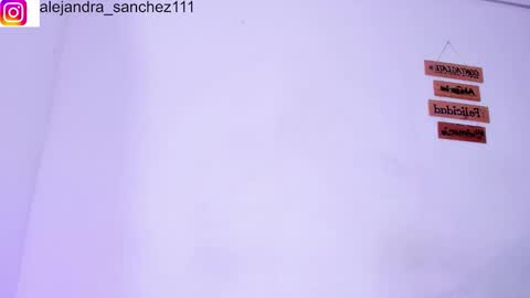 Alisia online show from 09-24-25, 02:48