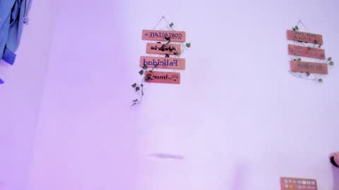 Alisia online show from 04-06-26, 01:56