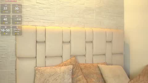 Snapshot of alison222_ chatting on 06-27-26, 11:59 A L I S O N online show from 06-27-26, 11:59