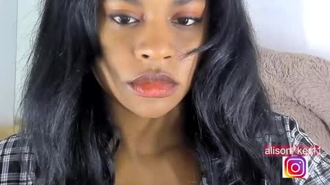 Snapshot of alison_ker chatting on 02-22-25, 06:06 Sofias house online show from 02-22-25, 06:06