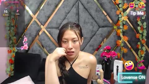 Alison Meiker online show from 03-11-26, 05:02