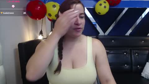 Snapshot of alison_marr chatting on 07-06-26, 07:27 alison_marr online show from 07-06-26, 07:27