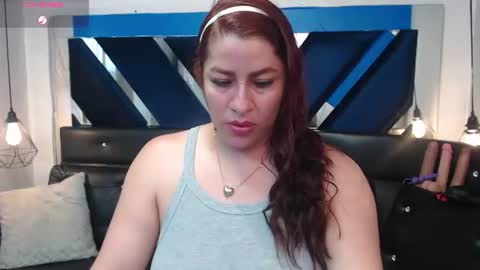 Snapshot of alison_marr chatting on 07-08-26, 07:29 alison_marr online show from 07-08-26, 07:29