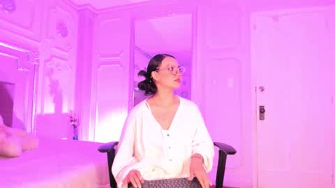 Alison Fishert online show from 01-16-26, 12:20