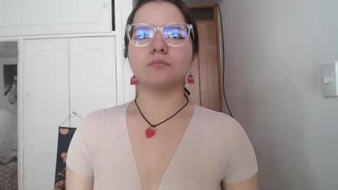 Snapshot of alissa_morrison chatting on 06-26-26, 06:34 alissa_morrison online show from 06-26-26, 06:34