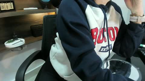 Alissa online show from 04-12-26, 11:48