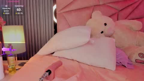 Alisse Miller online show from 01-21-25, 03:26