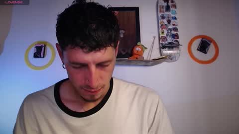 Snapshot of alisseandjamess chatting on 10-13-25, 07:36 Jamesss online show from 10-13-25, 07:36