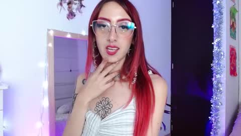 alissesallie_ online show from 12-20-24, 01:36