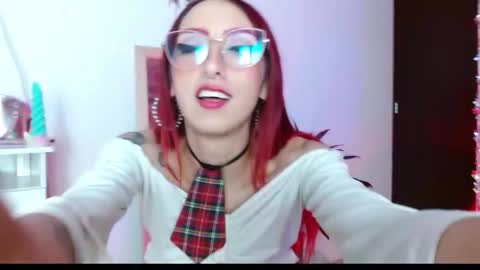 alissesallie_ online show from 01-13-25, 03:12