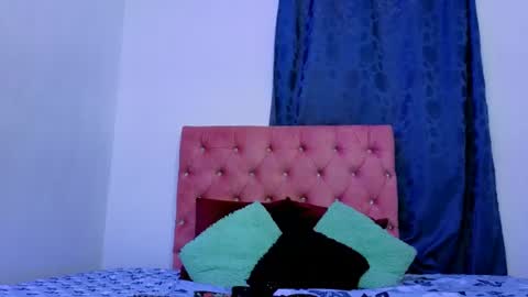 Snapshot of alisson0002 chatting on 07-01-26, 12:07 alisson0002 online show from 07-01-26, 12:07
