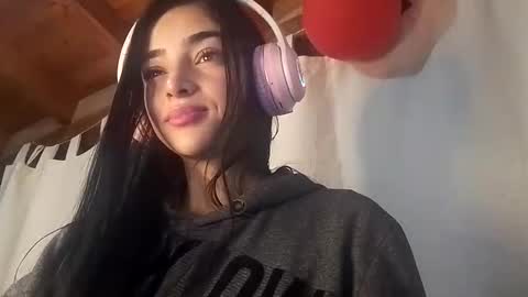 Snapshot of alisson369_ chatting on 02-17-25, 09:56 Alisson369 online show from 02-17-25, 09:56