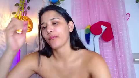 Snapshot of alisson_wiley chatting on 06-27-26, 04:17 alisson online show from 06-27-26, 04:17