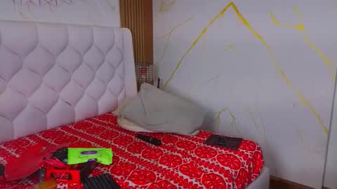 Snapshot of alissoncole_ chatting on 03-01-26, 12:23 Alisson online show from 03-01-26, 12:23