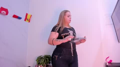 Snapshot of alissonharris chatting on 07-09-26, 02:26 Alisson Harris online show from 07-09-26, 02:26