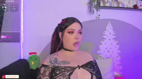 Snapshot of alissonpeach111 chatting on 12-12-24, 10:13 Alisson online show from 12-12-24, 10:13