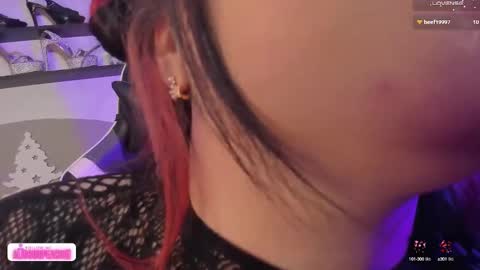 Snapshot of alissonpeach111 chatting on 01-02-25, 04:41 Alisson online show from 01-02-25, 04:41