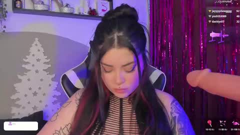 Snapshot of alissonpeach111 chatting on 01-18-25, 10:39 Alisson online show from 01-18-25, 10:39