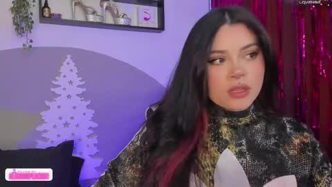 Snapshot of alissonpeach111 chatting on 01-21-25, 07:04 Alisson online show from 01-21-25, 07:04