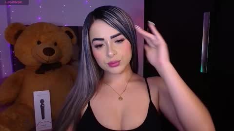  Alix  online show from 12-23-25, 01:36