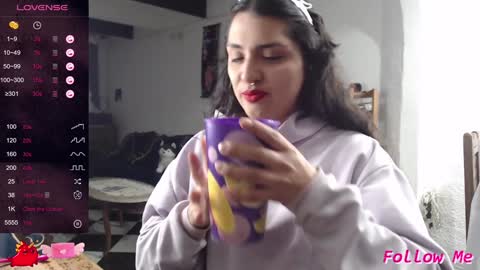 Alix online show from 02-05-25, 02:29