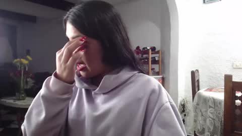 Alix online show from 02-14-25, 01:23