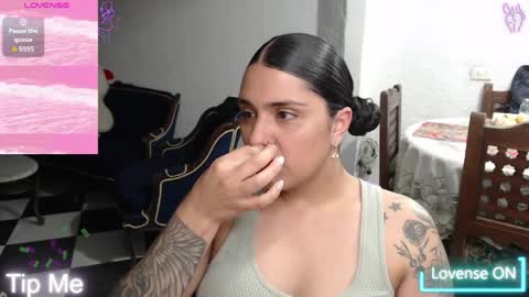 Alix online show from 05-28-26, 02:09