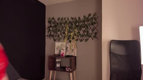 alixon online show from 12-13-24, 02:10