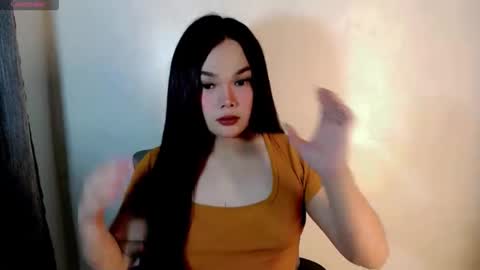 A CUTE GIRL NAME ALIYAH online show from 04-15-26, 06:31