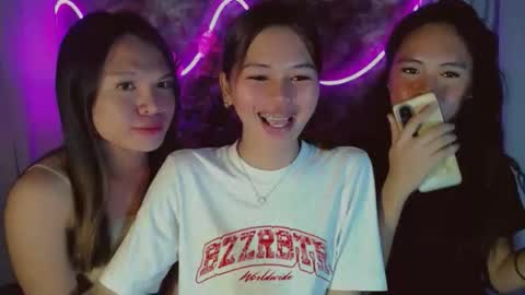 ALIYAH SOO online show from 04-18-26, 05:55