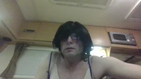 Snapshot of allan68539 chatting on 10-04-25, 04:32 allan68539 online show from 10-04-25, 04:32