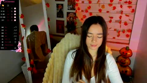 Allana online show from 10-19-25, 06:36